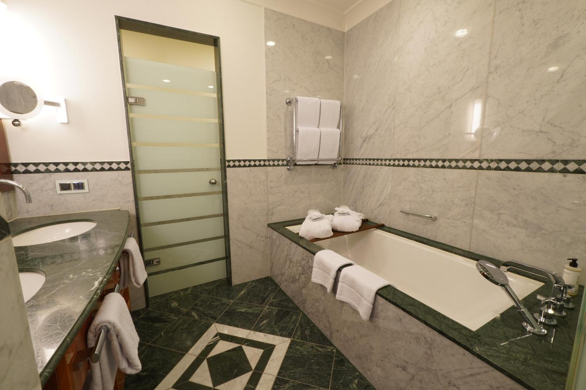 Lumiere Boutiquehotel Im Fuerstenhof Leipzig Ngoại thất bức ảnh